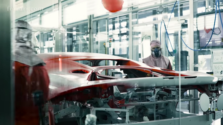 To «μαγικό» video της Ferrari για τη SF90 Stradale